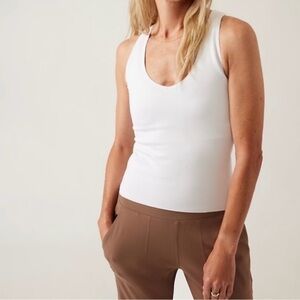Athleta Womens White Aurora Seamless Ribbed Waist Length V-Neck Tank Top
